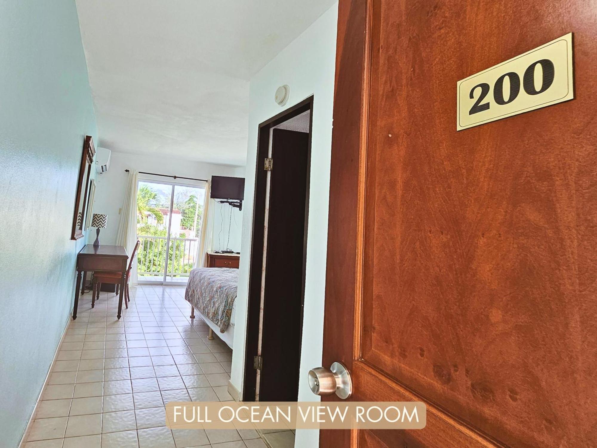 Selva Boutique Hotel - Luquillo Oceanfront Retreat - Adults Only Eksteriør billede