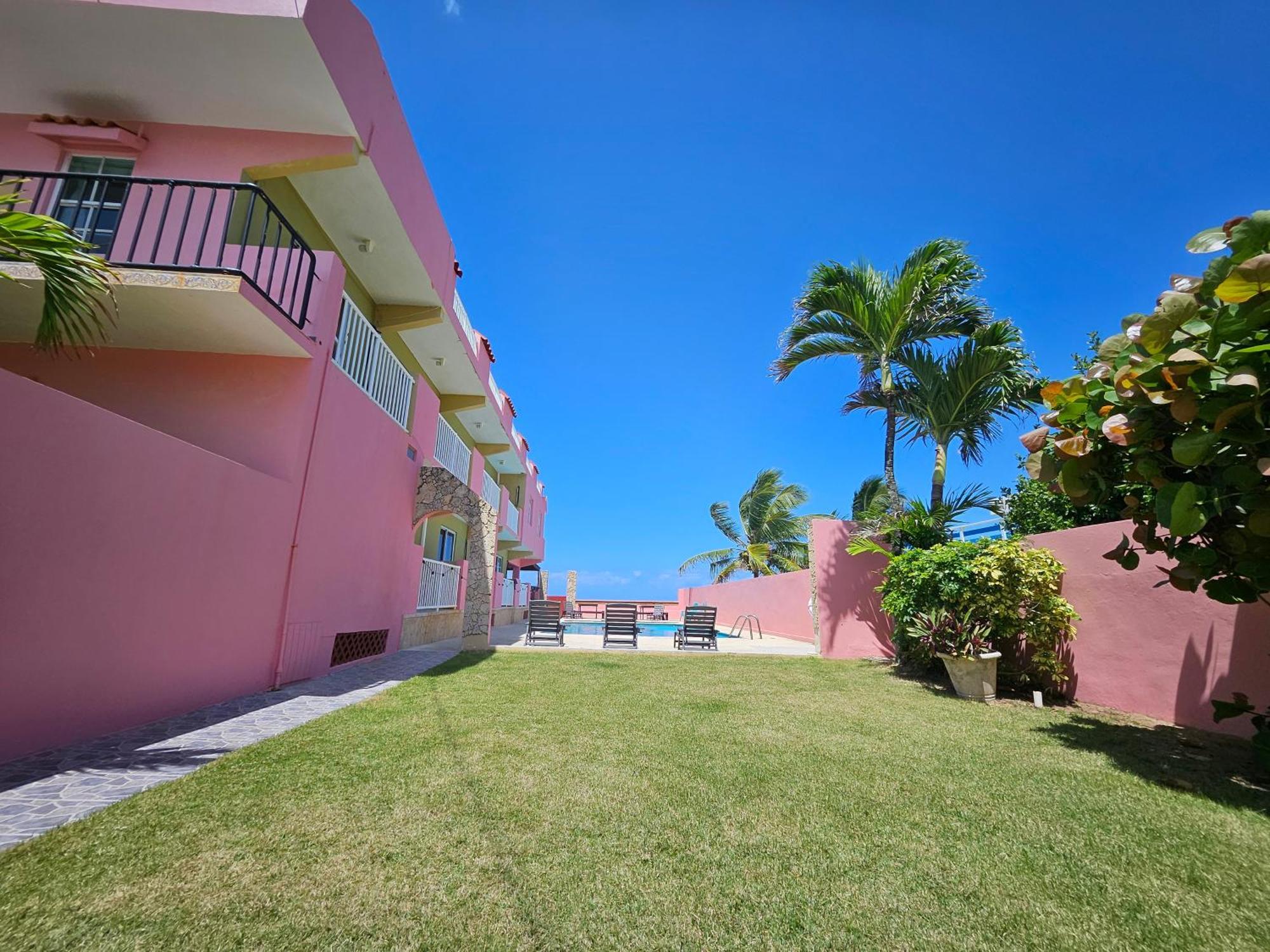 Selva Boutique Hotel - Luquillo Oceanfront Retreat - Adults Only Eksteriør billede
